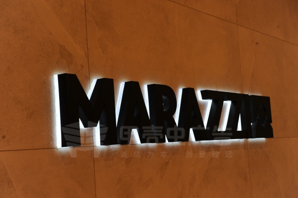 水晶底背發(fā)光字